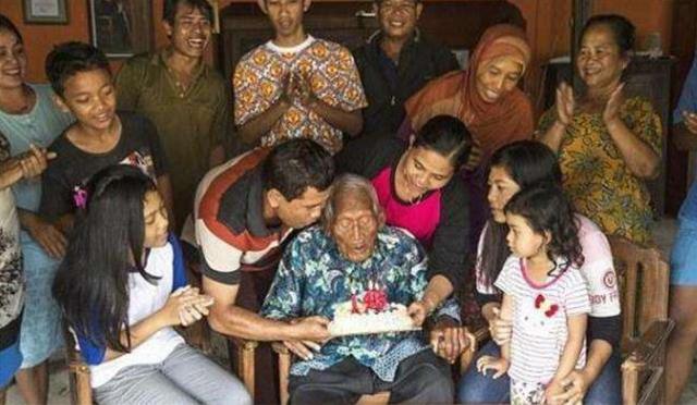 老人146岁的生日