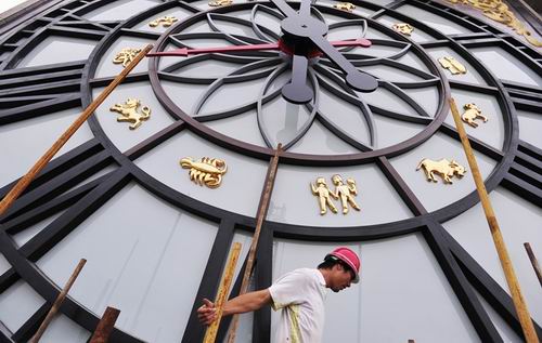 世界上最大的机械钟，赣州时钟直径达13米重达65.7公斤