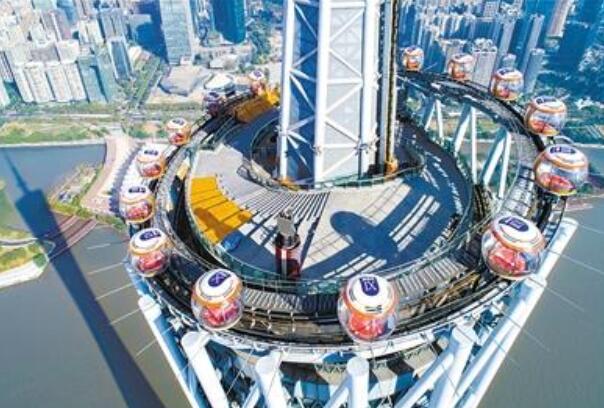 中国最大的摩天轮:广州塔摩天轮，约450米高空处