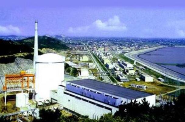 中国最大核电站:秦山核电站，中国自行设计建造和运营