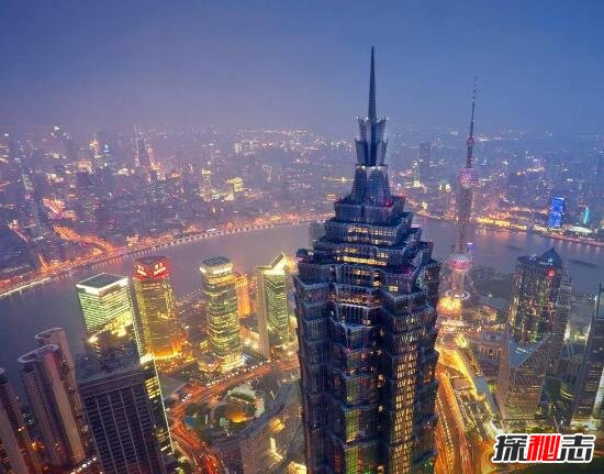 中国最大的城市是哪个 中国十大城市排名(上海排名第一)