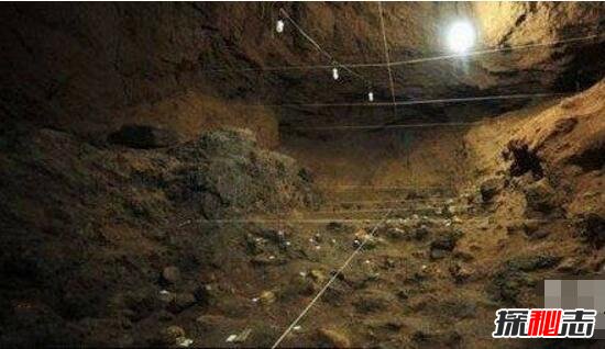 南非矿工挖掘出金属球体，28亿年前就有金属(史前文明)