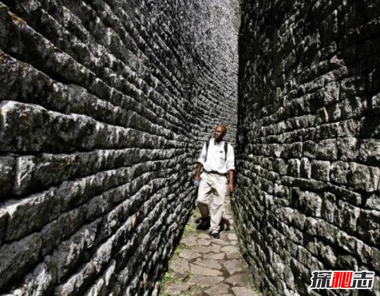 非洲大津巴布韦之谜，石头建成的房子(疑为犹太人建筑)