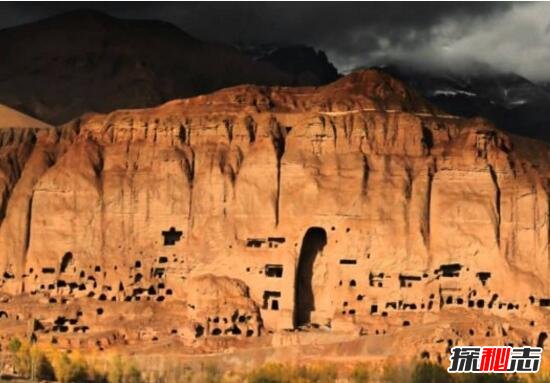 巴米扬石窟之谜，世界上最高的古代佛像(未解之谜)