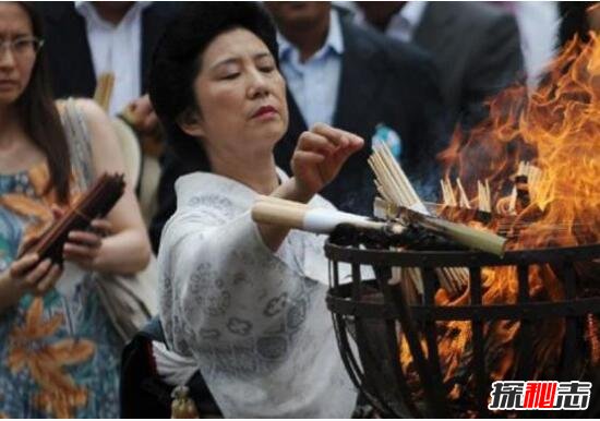 世界上最奇葩的节日，日本筷子节(感谢筷子为人们效劳)