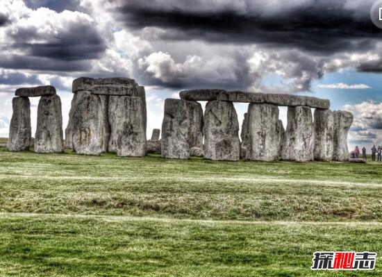 英国巨石阵之谜，科学证实巨石有治病的神力(4300年历史)