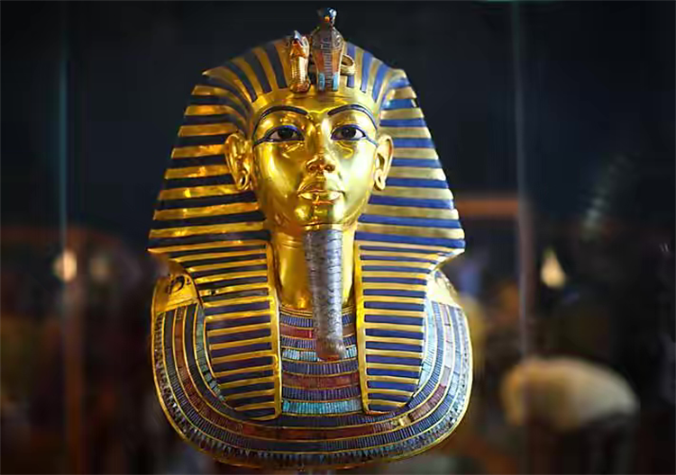 古埃及法老的怪异长相 什么原因造成的呢？（近亲通婚）