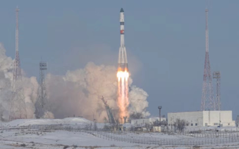 国际空间站上俄飞船泄漏 救援行动被迫延期（飞船损坏）
