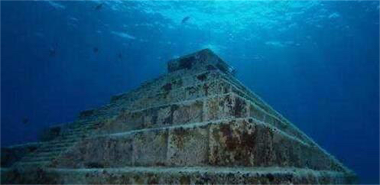 出现在百慕大海域的神秘金字塔 究竟隐藏着什么秘密（未解之谜）