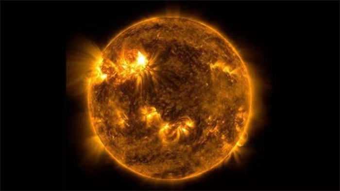 太阳爆发耀斑 地磁暴袭击地球 厄尔尼诺来了（太阳活动）