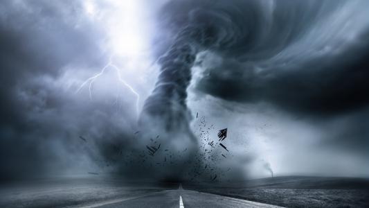 历史上最大的龙卷风，横跨美国三个州（如何防护）