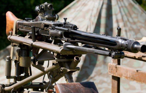 世界上最早的通用机枪是什么，来自于1938年的MG-34机枪