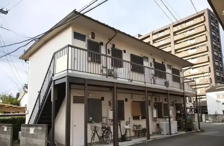 日本高昂的房价 给年轻人带来什么影响？（日本房地产）
