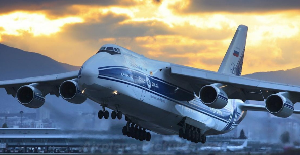 世界上最大的运输机是什么，来自乌克兰的安-225运输机