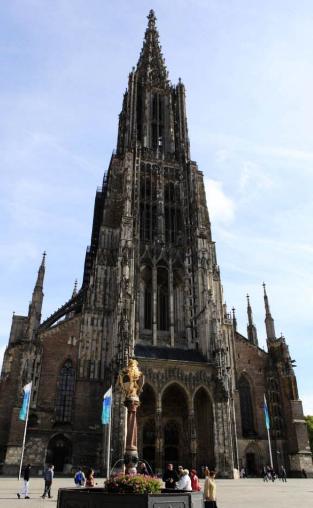 世界上最高的教堂，一千多年前的古老建筑（161米）