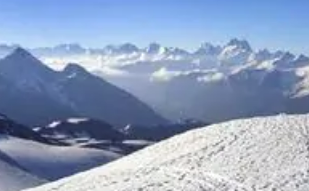 欧洲最高的山，风景壮阔的攀登好去处（冰川风貌）