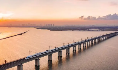 世界上最长的桥，世界桥梁还得看中国（165公里）
