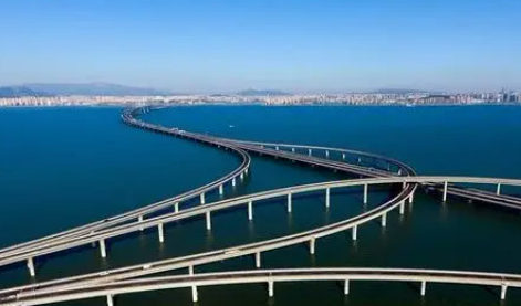 世界上最长的桥，世界桥梁还得看中国（165公里）