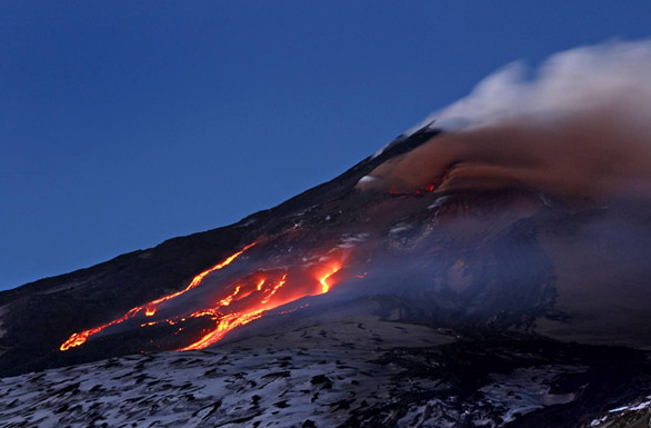 世界上爆发最频繁的活火山，一共爆发过500多次