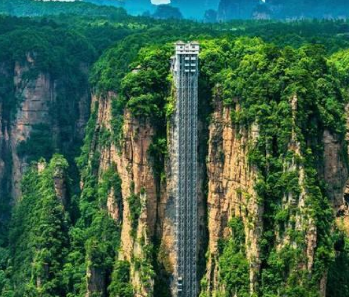 世界上最危险的电梯，悬崖之上（中国制造）