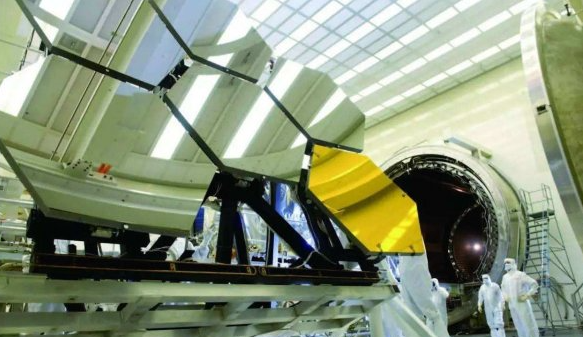 世界上最先进的空间望远镜，制造单价超过了10000美元/克
