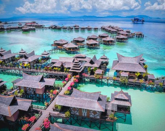 世界上最“完美”的海岛，旅游度假村各种设施和高级酒店都一应俱全