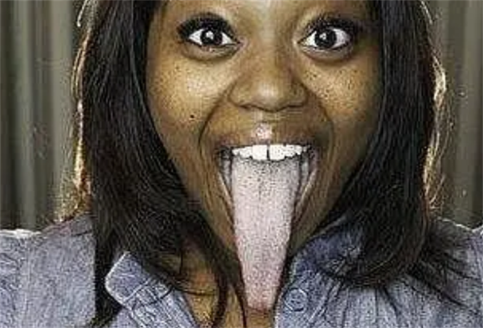 美国女孩拥有世界最长舌头 阿德里安娜&#8226;刘易斯(长10.16厘米