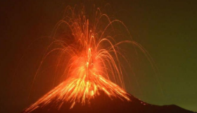 世界上最活跃的火山，爆发了两万年（南美）