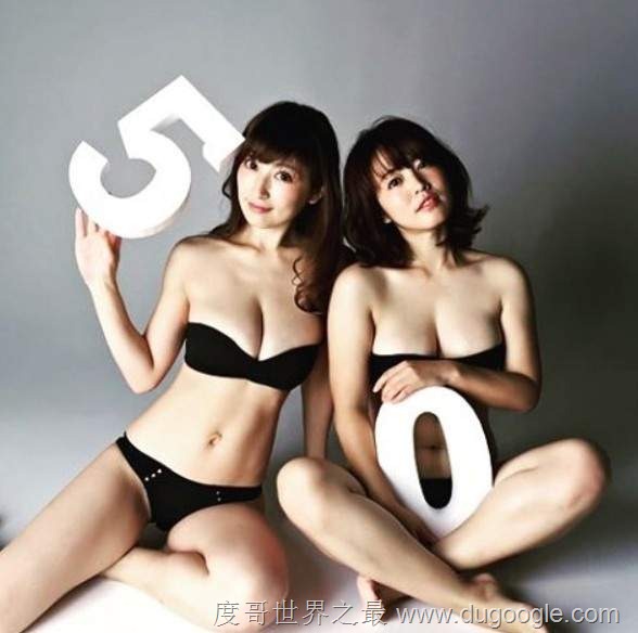 PLAYBOY特辑 50周年创刊纪念美胸美女的性感写真集