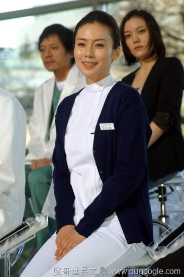 日本最美护士女演员排名top10，堀北真希第一(上演制服诱惑)