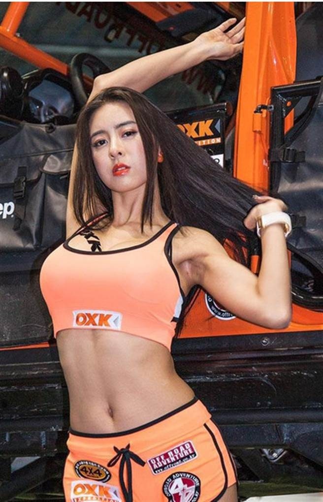 韩国网红女神文世琳，车模/健美运动员/演员的合体(美到爆)