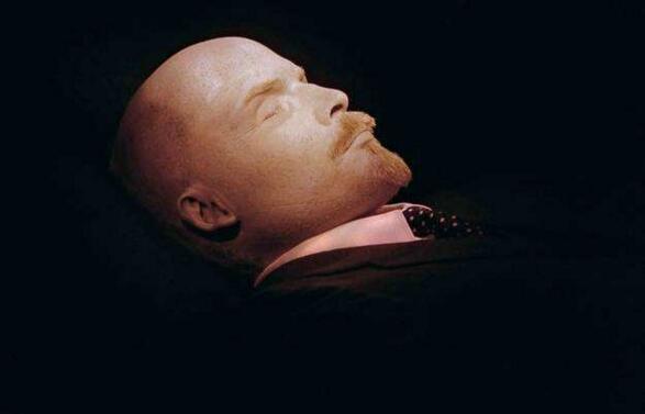 列宁遗体的历史遗留问题，仅剩10%的身躯将被安葬