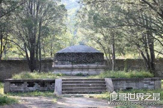 北京公主坟的来历，一坟双公主却拥有完全不同的身份