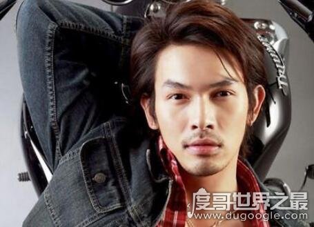 各具特色的泰风三妖孽(Tik/Ken/Aum)，是泰国最红最有魅力的男星