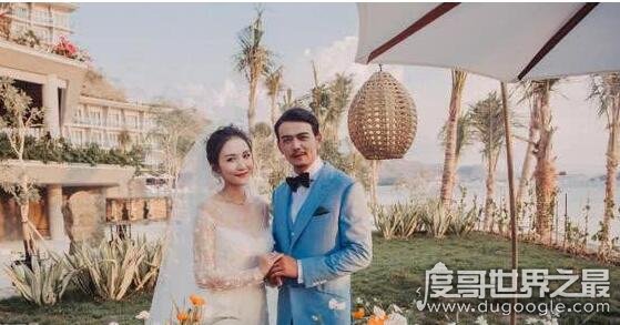 杨烁妻子王黎雯，为他生儿育女如今补办盛大婚礼