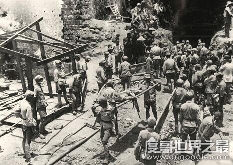 重庆大隧道惨案，数千人死于窒息(哀嚎不断尸体堆成山)