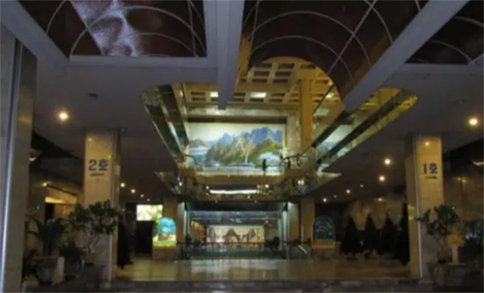 整个朝鲜最气派的酒店 和国内比怎么样？（高档酒店）