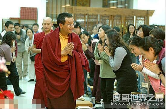 阿雅老公是谁，西藏密宗上师竹庆本乐仁波切个人资料介绍