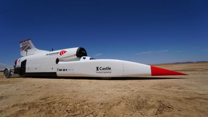 世界上速度最快的火箭车 布拉德汉德LSR(比飞机还要快)