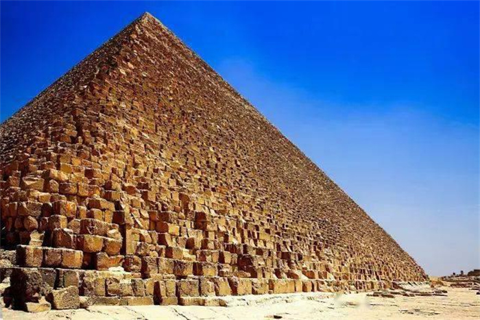 让人感到匪夷所思的金字塔 有哪些神秘之处？（有三个）