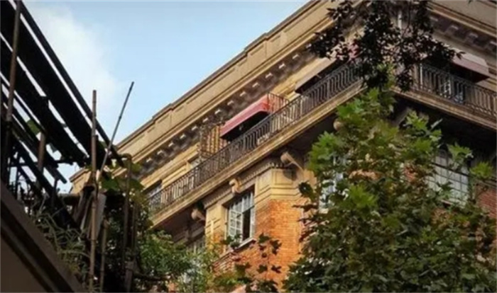 上海一座公寓 建成100年还有人居住（上海公寓）