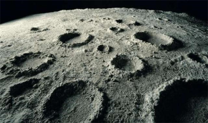 月球是外星文明创造的球体 还是巨型宇宙飞船 （神秘）