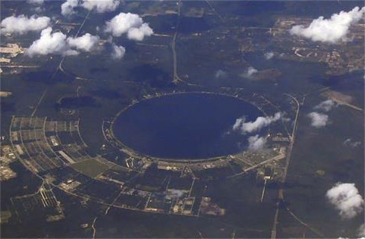 世界上最圆的湖 像是用圆规画出来的(波森维湖)