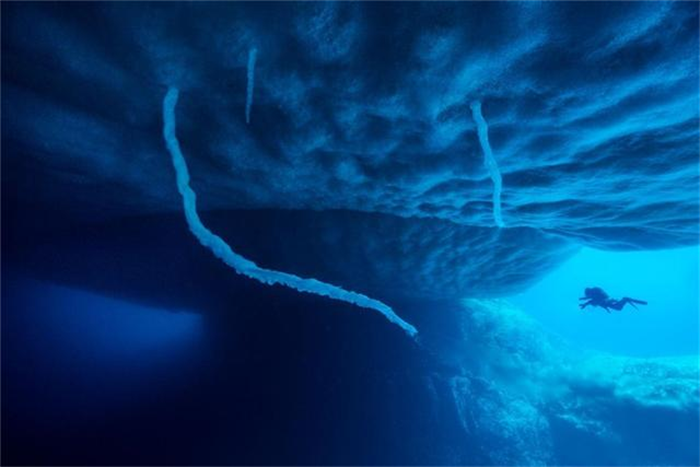 一万米深海中  可能存在高级文明吗 （不可能）