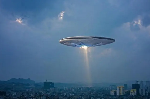 哈佛大学联合五角大楼，认为UFO并非虚构，它们曾路过太阳系