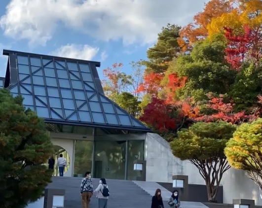 仙境中的桃花源——日本美秀美术馆