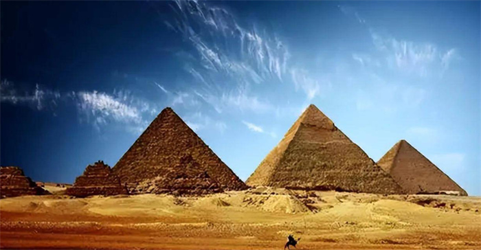 金字塔都有哪些谜团，它是否真与外星人有关联