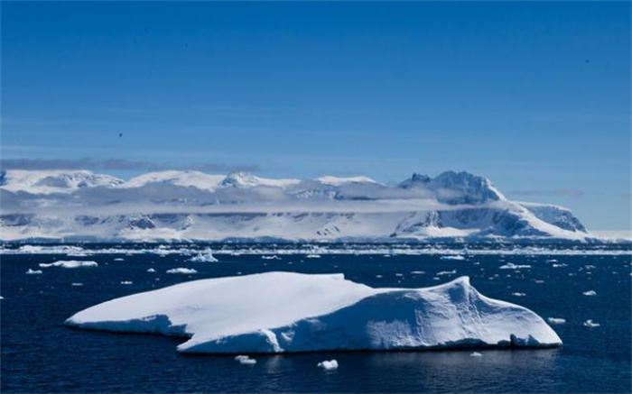 世界上最大的高原 南极高原（最大冰雪高原）
