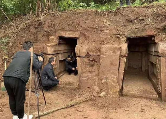 中国古墓最多的地方  若没有千八百年的古墓 外出讲话都毫无底气