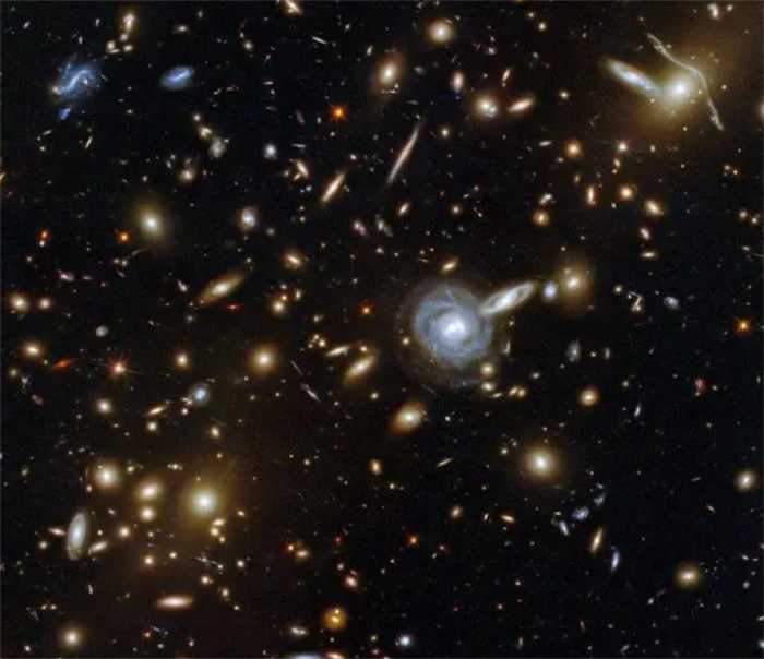 94%的星系已失联 宇宙超光速膨胀背后  是人类文明的孤独